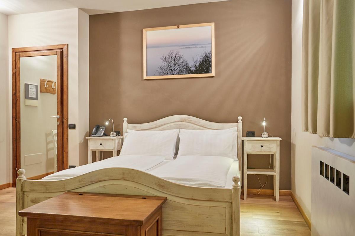 Agriturismo Alba Del Borgo Fidenza Ngoại thất bức ảnh